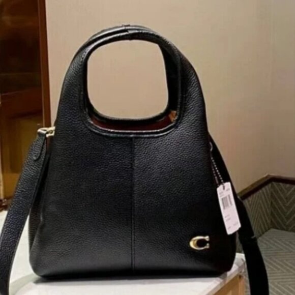 Graceful Coach Black Flap Shoulder Bag - Picture 1 of 5